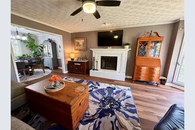 926 W Mill Trace NW, Kennesaw, GA 30152 - Photo 6