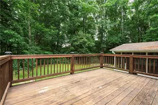 2423 Falcon Ct, Lawrenceville, GA 30043 - Photo 4