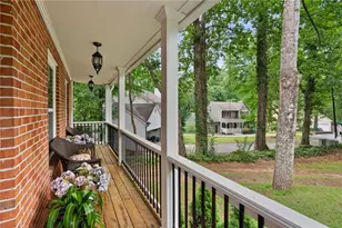 123 Grayland Hills Ct, Lawrenceville, GA 30046 - Photo 2