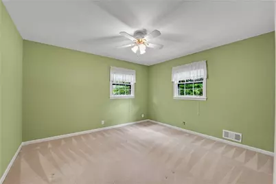 4589 Holliston Road, Dunwoody, GA 30360 - Photo 28