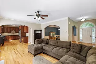 3350 Bluff Oak Ct, Cumming, GA 30041 - Photo 10