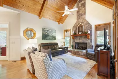 1900 Danforth Pointe Drive NE, Marietta, GA 30066 - Photo 22
