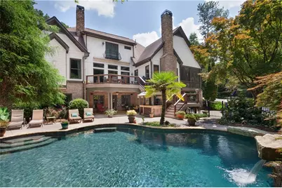 1900 Danforth Pointe Drive NE, Marietta, GA 30066 - Photo 2