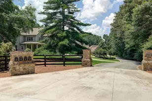 1900 Danforth Pointe Dr NE, Marietta, GA 30066 - Photo 6
