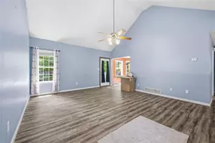 246 Glen Ridge Dr, Villa Rica, GA 30180 - Photo 2