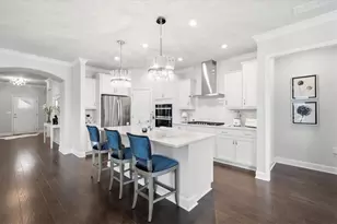 2457 Naples St, Hoschton, GA 30548 - Photo 4