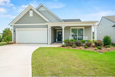 2457 Naples Street, Hoschton, GA 30548 - Photo 4