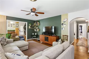 1437 N Amanda Cir NE, Atlanta, GA 30329 - Photo 6