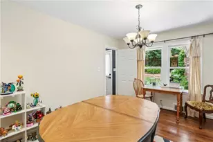 1437 N Amanda Cir NE, Atlanta, GA 30329 - Photo 14