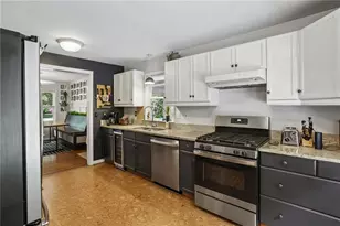 1437 N Amanda Cir NE, Atlanta, GA 30329 - Photo 8