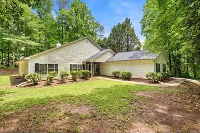 359 Cannongate Road, Sharpsburg, GA 30277 - Photo 1
