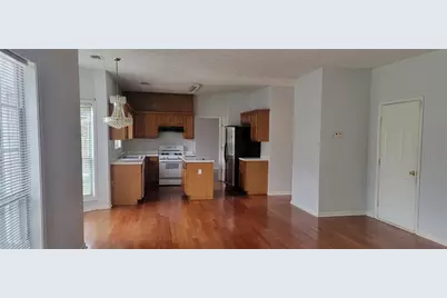 3748 Jackson Bluff Drive, Lawrenceville, GA 30044 - Photo 4