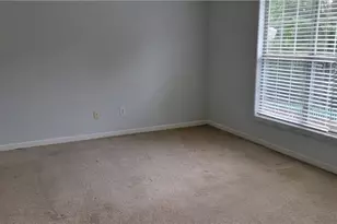 3748 Jackson Bluff Dr, Lawrenceville, GA 30044 - Photo 6