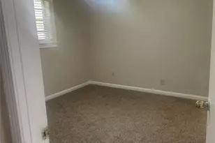 393 Stone Mountain St, Lawrenceville, GA 30046 - Photo 8