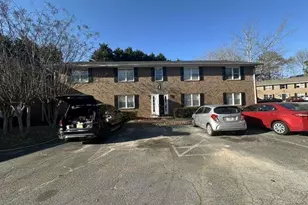 393 Stone Mountain St, Lawrenceville, GA 30046 - Photo 2
