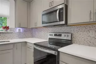 859 SW Society Circle SW, Atlanta, GA 30331 - Photo 12