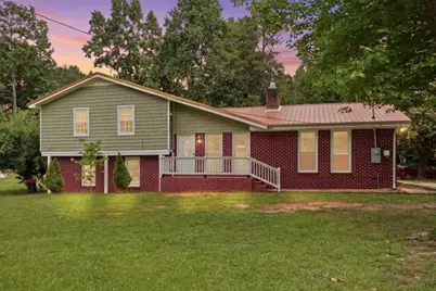 295 Henson Circle, Carrollton, GA 30117 - Photo 2