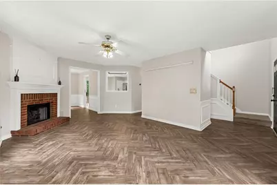 370 Manor Glen Drive, Suwanee, GA 30024 - Photo 8
