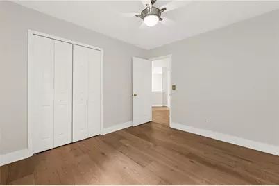 370 Manor Glen Drive, Suwanee, GA 30024 - Photo 36