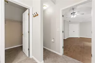 370 Manor Glen Dr, Suwanee, GA 30024 - Photo 32
