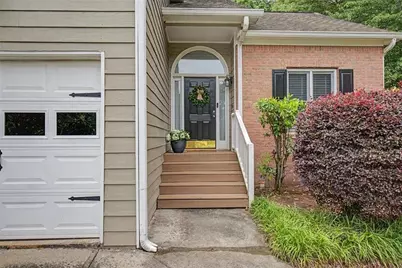 4057 Glenlake Trace NW, Kennesaw, GA 30144 - Photo 2