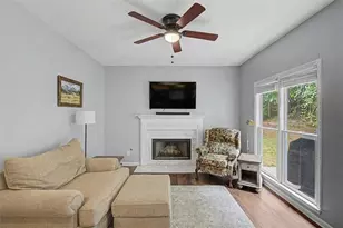 4057 Glenlake Trce NW, Kennesaw, GA 30144 - Photo 18