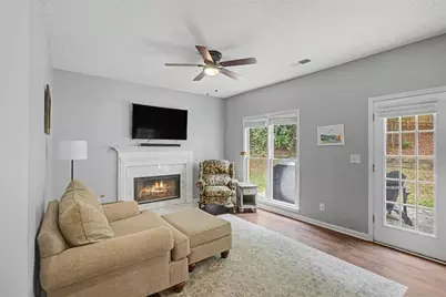 4057 Glenlake Trace NW, Kennesaw, GA 30144 - Photo 16