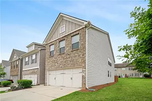 5888 Radford Loop, Fairburn, GA 30213 - Photo 2