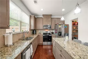 5888 Radford Loop, Fairburn, GA 30213 - Photo 10