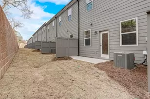 1632 Gunnin Trce NW, Atlanta, GA 30318 - Photo 30