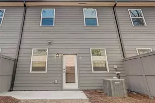 1632 Gunnin Trce NW, Atlanta, GA 30318 - Photo 32