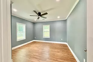 2625 Peyton Rd NW, Atlanta, GA 30318 - Photo 28