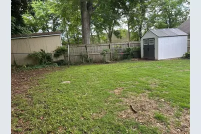 102 W Fairmount Avenue W, Cedartown, GA 30125 - Photo 2