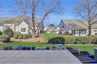 2369 Suwanee Pointe Drive, Lawrenceville, GA 30043 - Photo 4