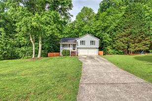 523 Wallace Way, Rockmart, GA 30153 - Photo 1