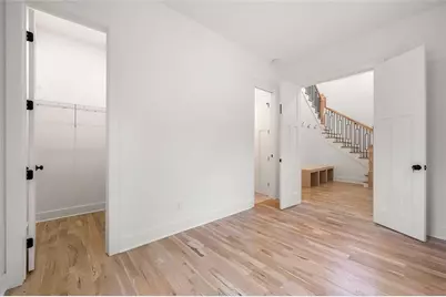 2869 4th SW Street SW, Atlanta, GA 30315 - Photo 6
