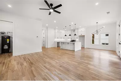 2869 4th SW Street SW, Atlanta, GA 30315 - Photo 10