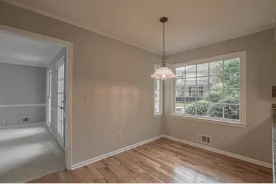 2451 Meadowglen Trail, Snellville, GA 30078 - Photo 10