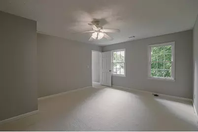 2451 Meadowglen Trail, Snellville, GA 30078 - Photo 18