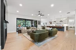 14170 Reserve Manor Ln, Roswell, GA 30075 - Photo 12