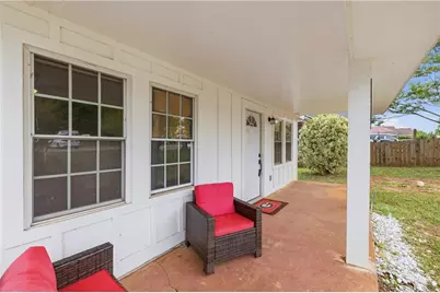 156 Pine Avenue, Commerce, GA 30529 - Photo 2