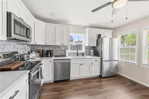 156 Pine Ave, Commerce, GA 30529 - Photo 16