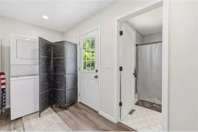 156 Pine Avenue, Commerce, GA 30529 - Photo 8