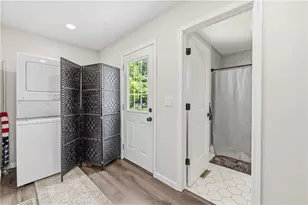 156 Pine Ave, Commerce, GA 30529 - Photo 8