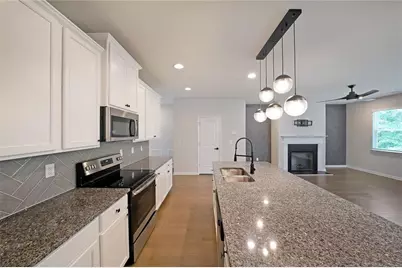 4450 Richmond Court, Stone Mountain, GA 30083 - Photo 16