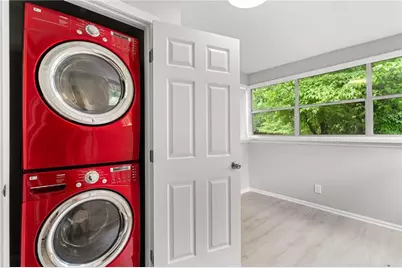 469 Mellview Avenue SW, Atlanta, GA 30310 - Photo 22