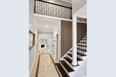 952 Bridgegate Drive NE, Marietta, GA 30068 - Photo 8
