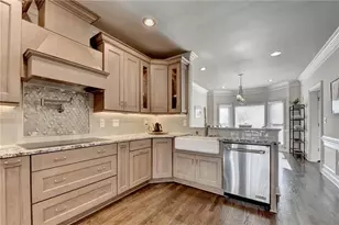 350 S Satinwood Pl, Roswell, GA 30076 - Photo 6
