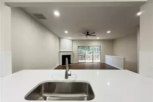 9155 Nesbit Ferry Rd, Alpharetta, GA 30022 - Photo 10