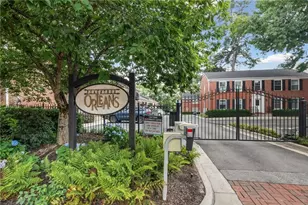 3675 Peachtree Rd NE, Atlanta, GA 30319 - Photo 2